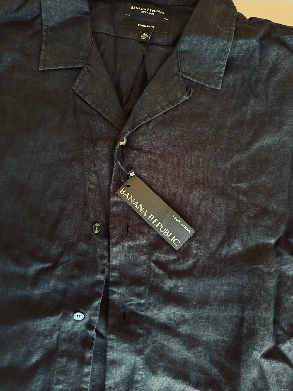 BANANA REPUBLIC Men’s Standard Fit Black Linen Long-Sleeve Button-Down Shirt